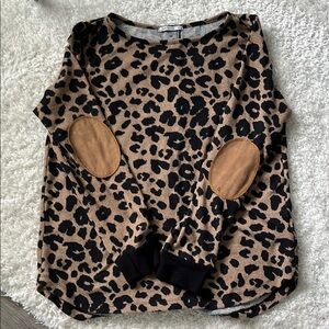 Pink Clover Camel and Black Knit Top
